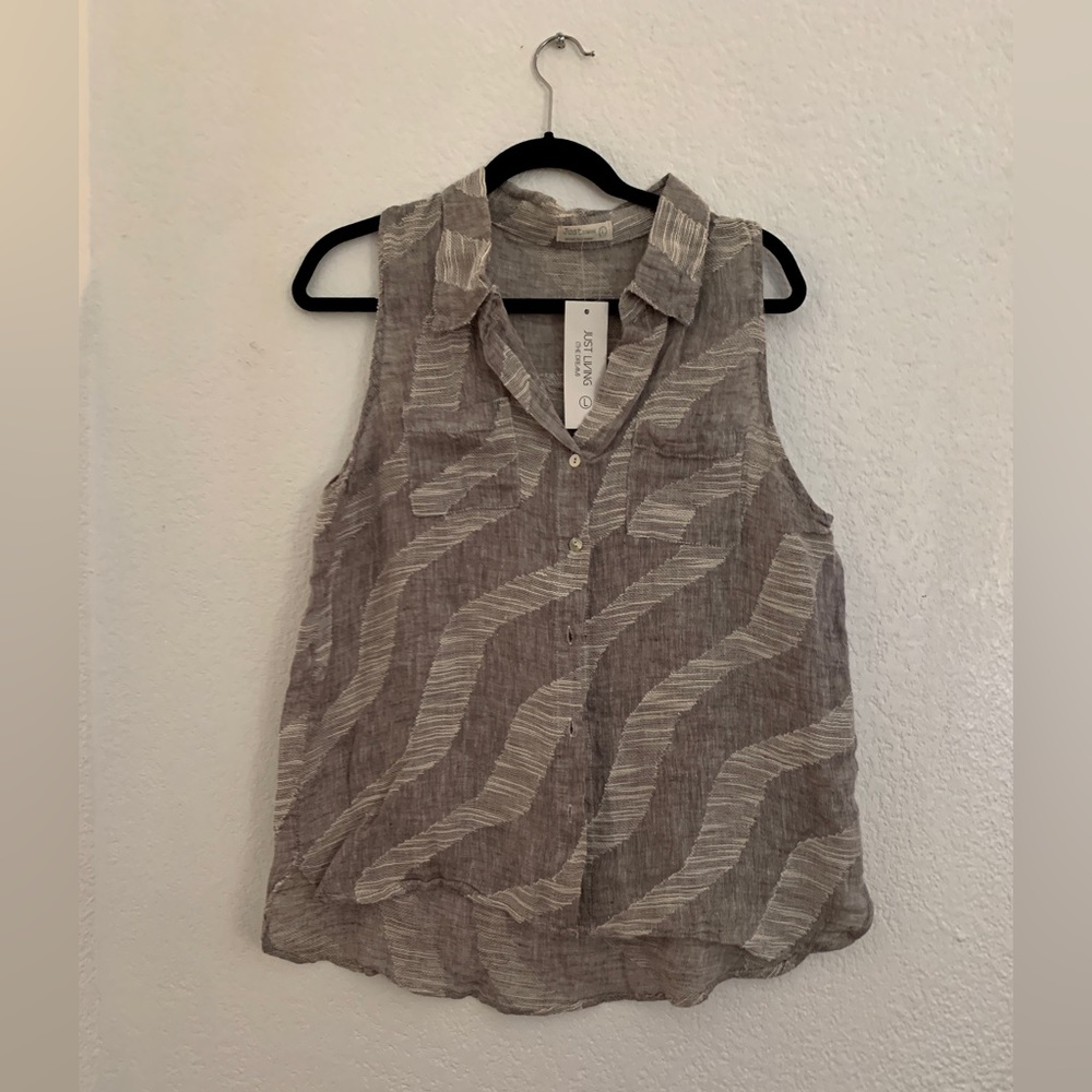 Linen fresh cute blouse. 💚